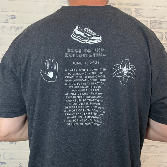 Race To End Exploitation Men’s T-Shirt